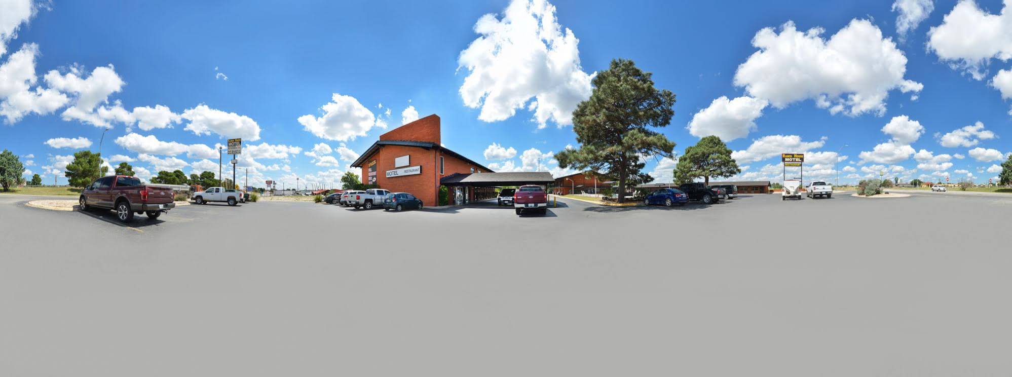 Ranch House Motel