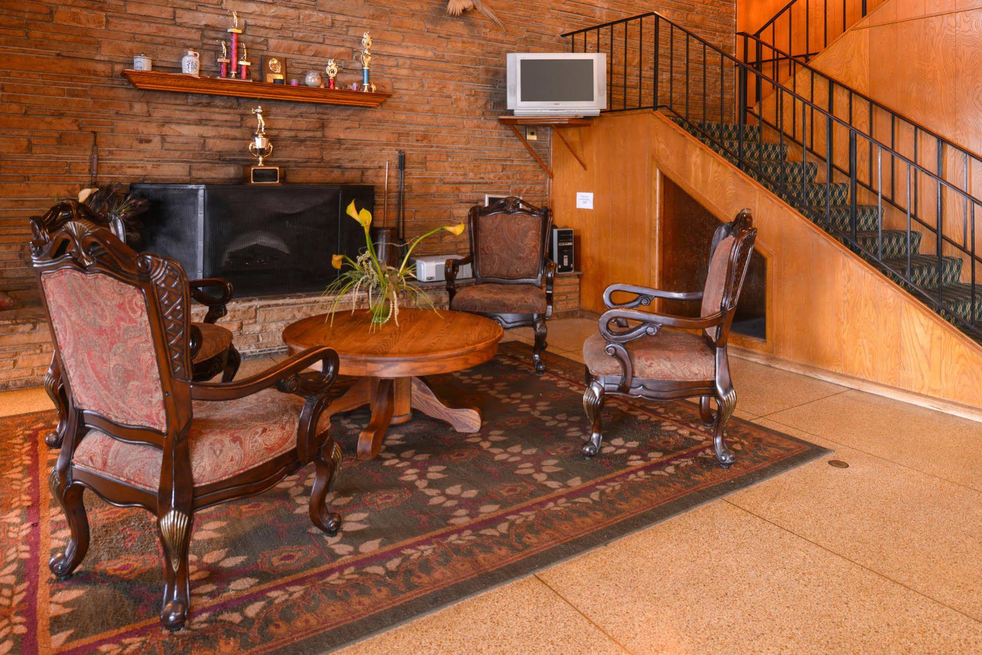 Ranch House Motel