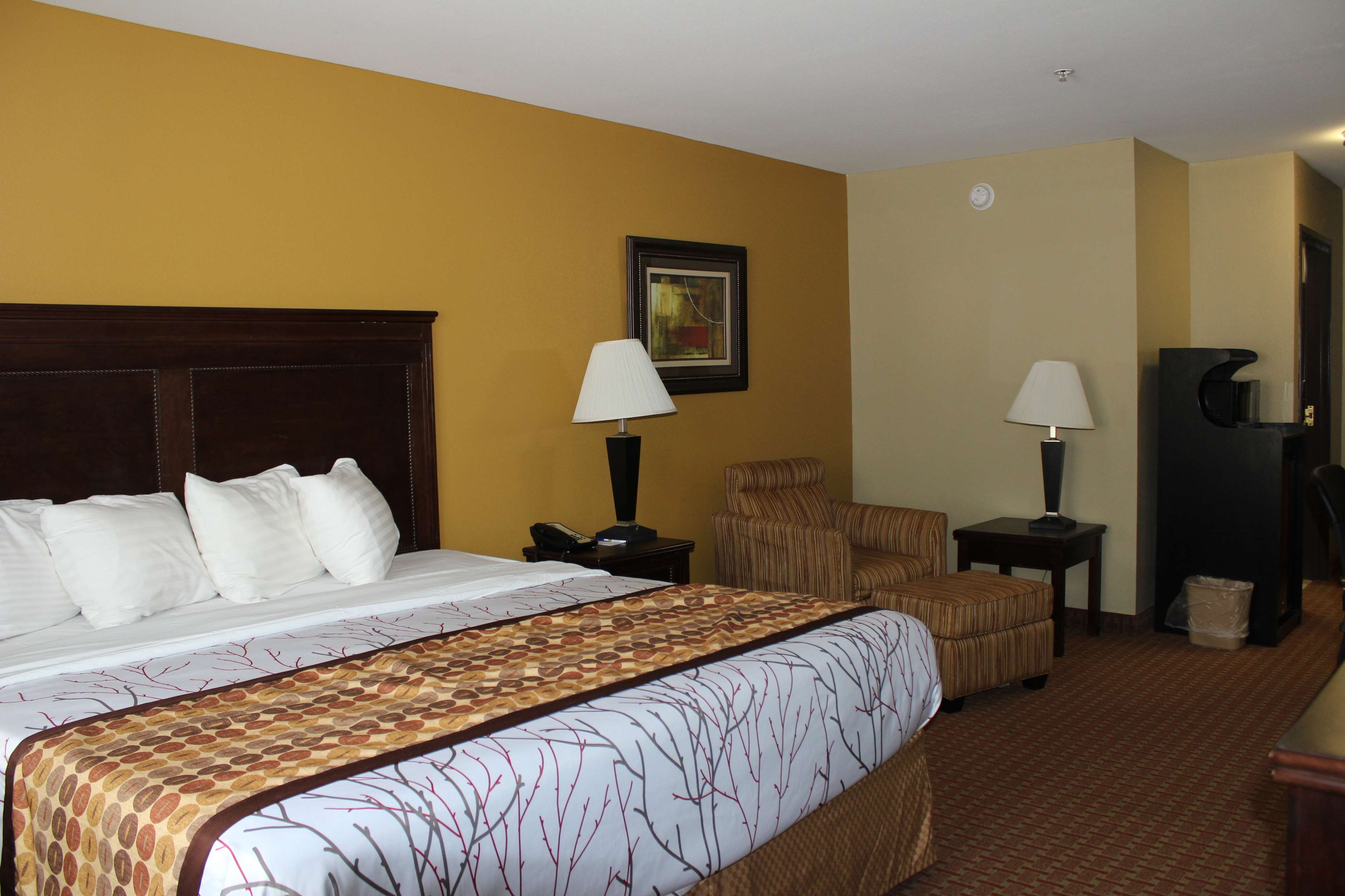 Best Western Temple Inn & Suites