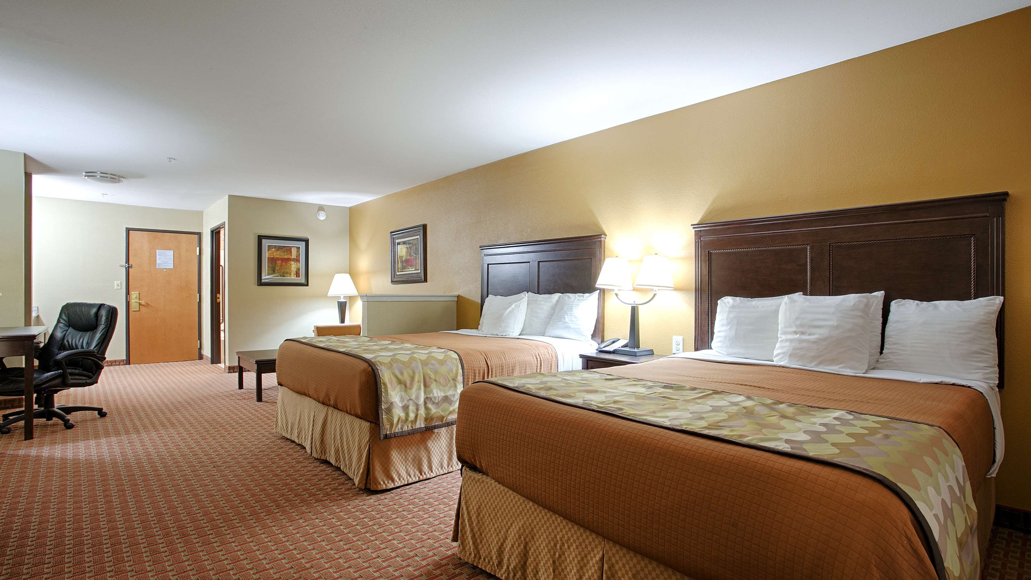 Best Western Temple Inn & Suites