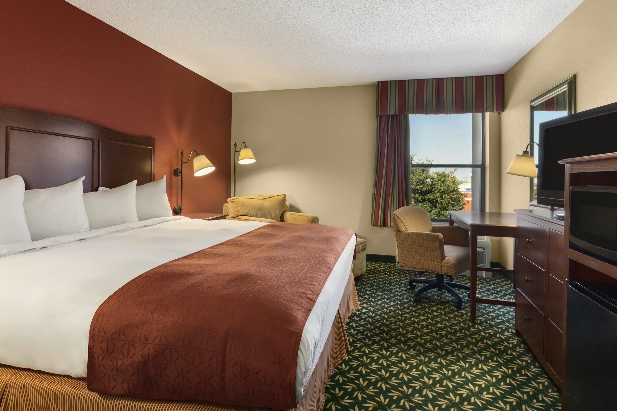Comfort Inn & Suites