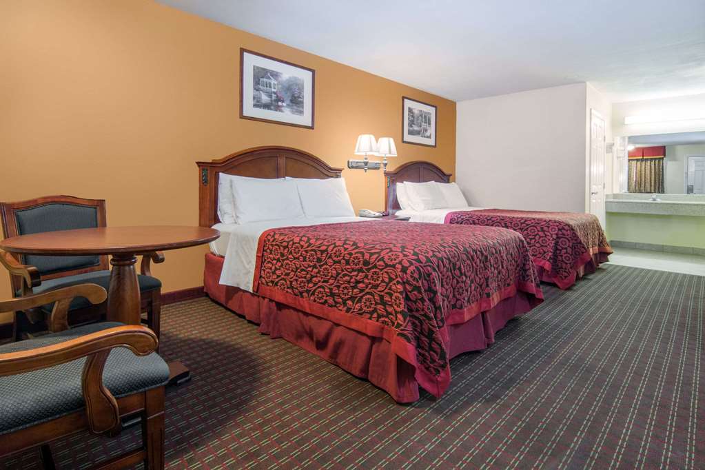 Days Inn by Wyndham Temple