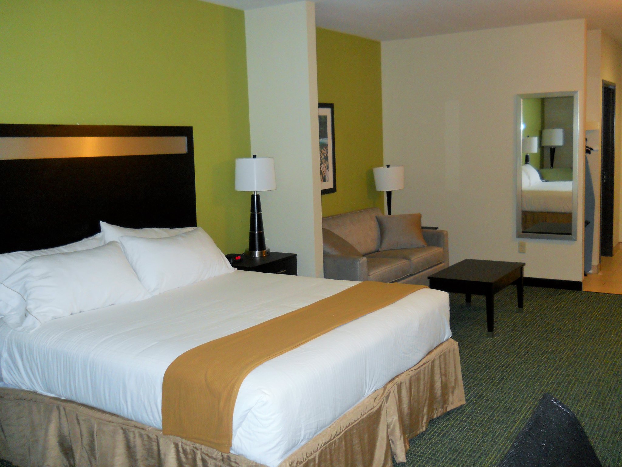 Holiday Inn Express & Suites Temple - Medical Center Area