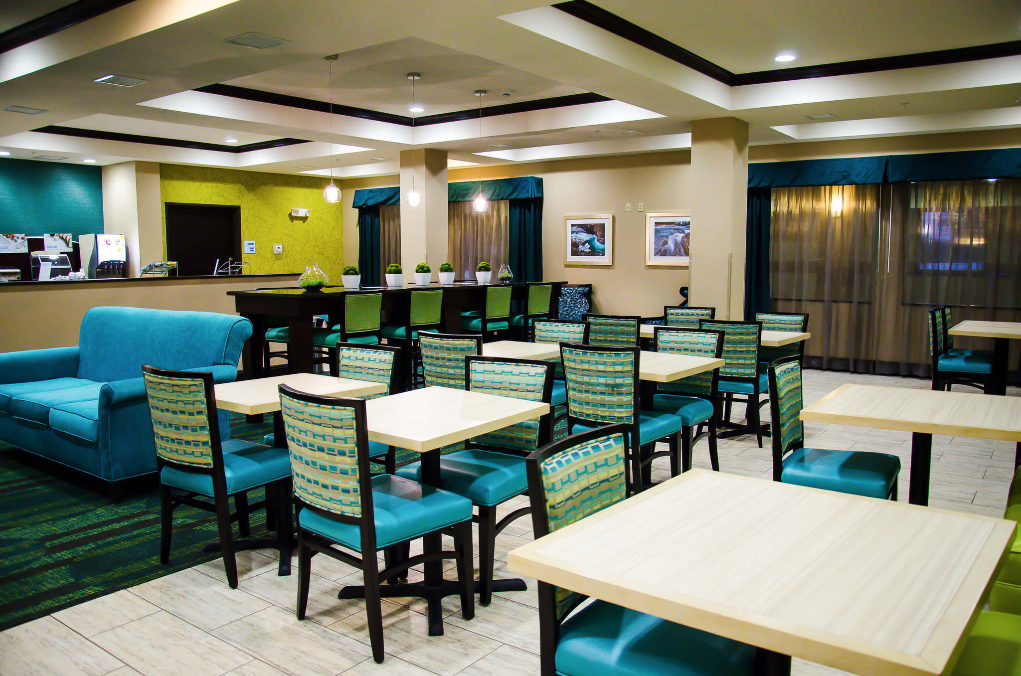 Holiday Inn Express & Suites Temple - Medical Center Area