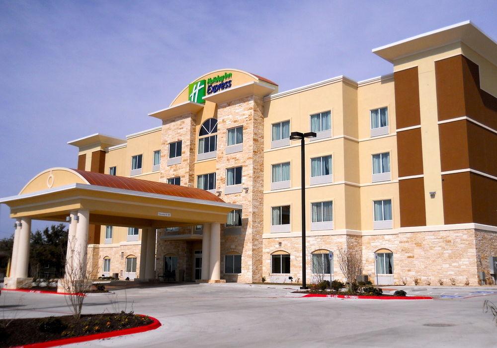 Holiday Inn Express & Suites Temple - Medical Center Area
