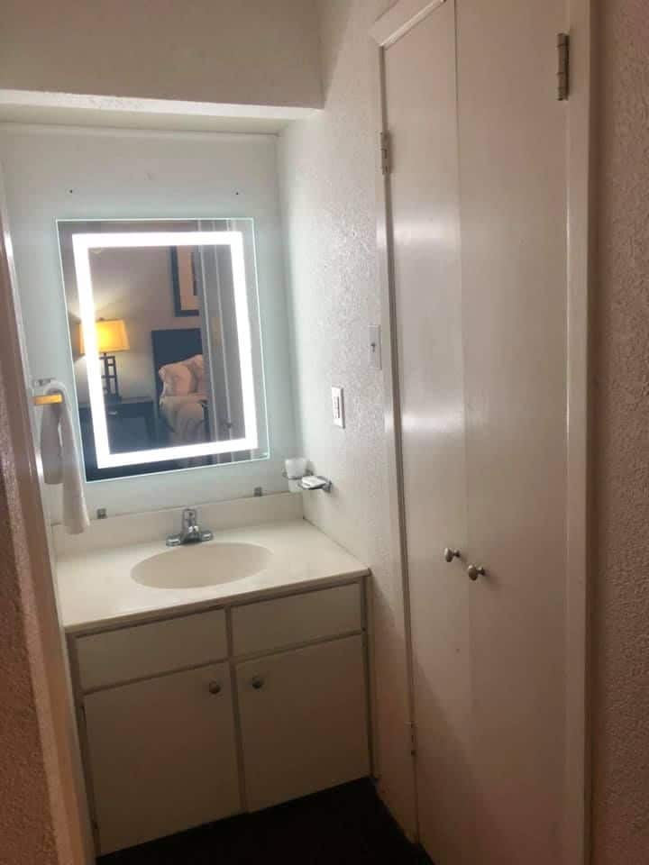 Ranch House Inn & Suites