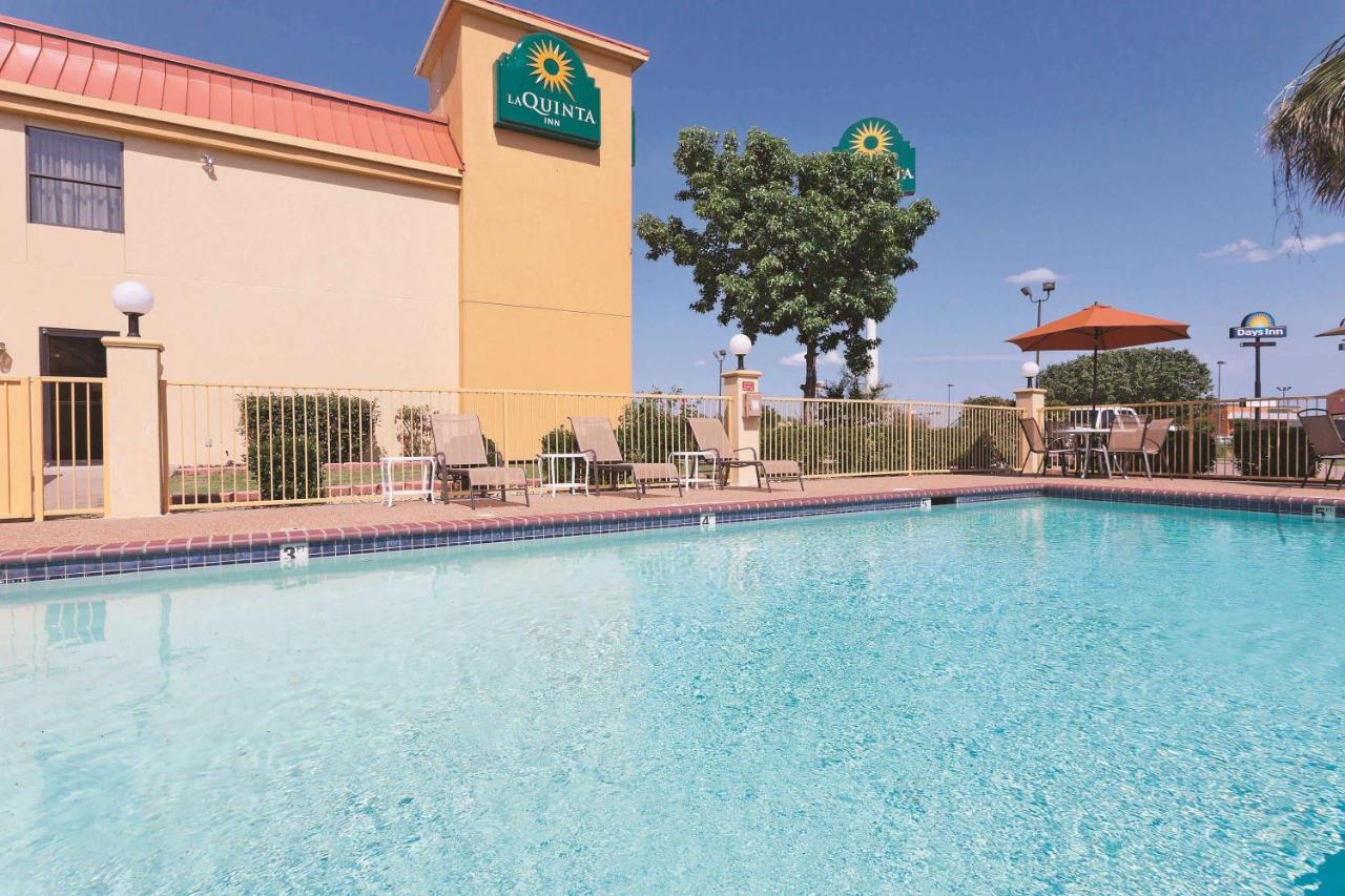 Red Roof Inn Terrell