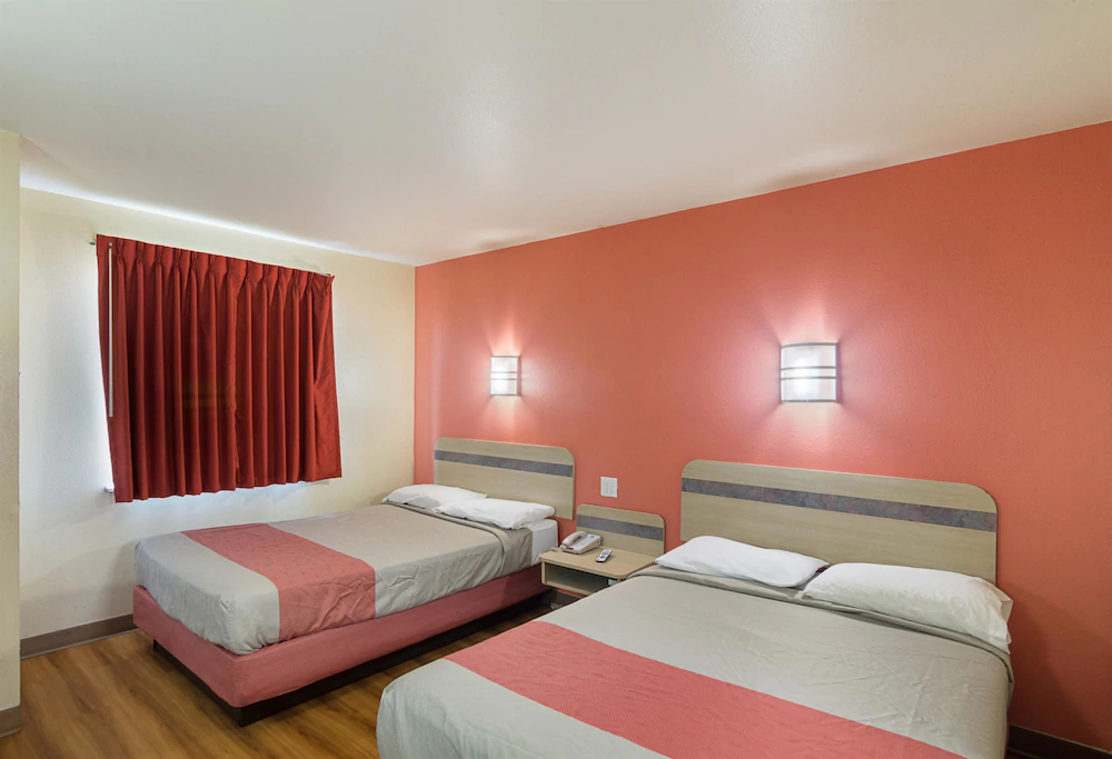 Motel 6 Terrell