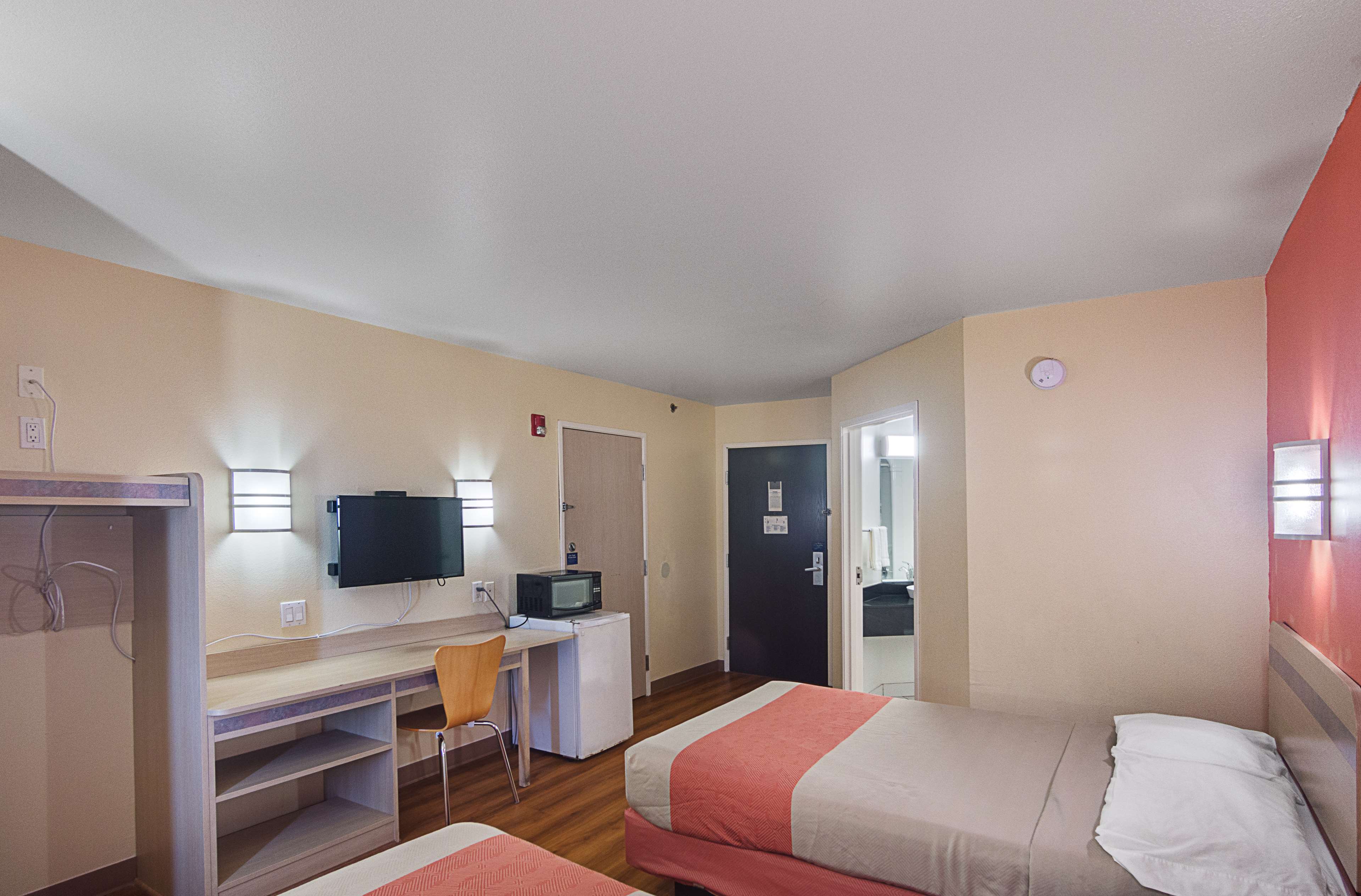 Motel 6 Terrell