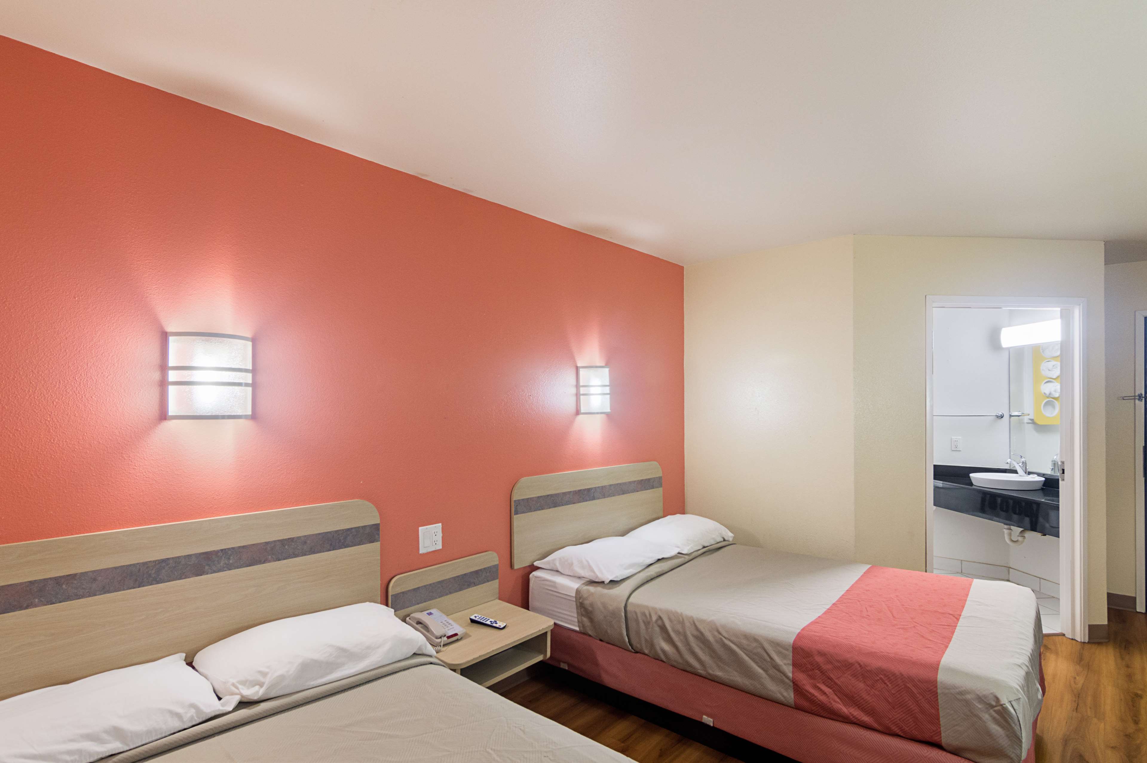 Motel 6 Terrell