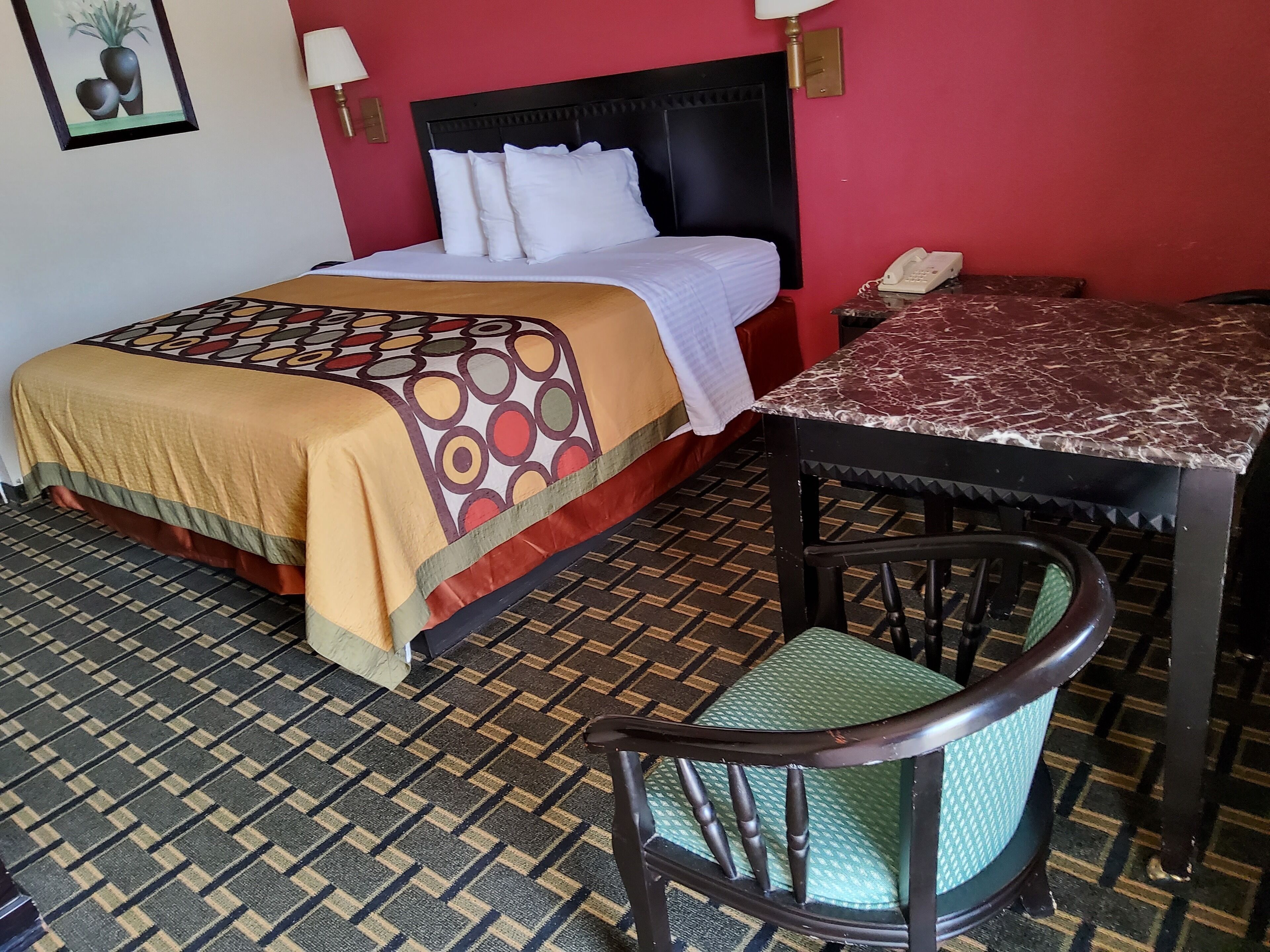 Budget Inn