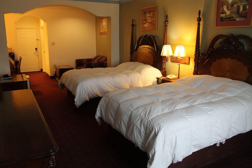 Baymont by Wyndham Texas City