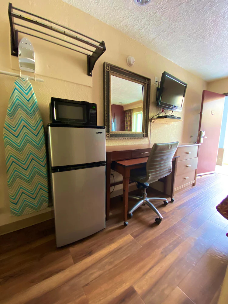 Economy Lodge Texas City