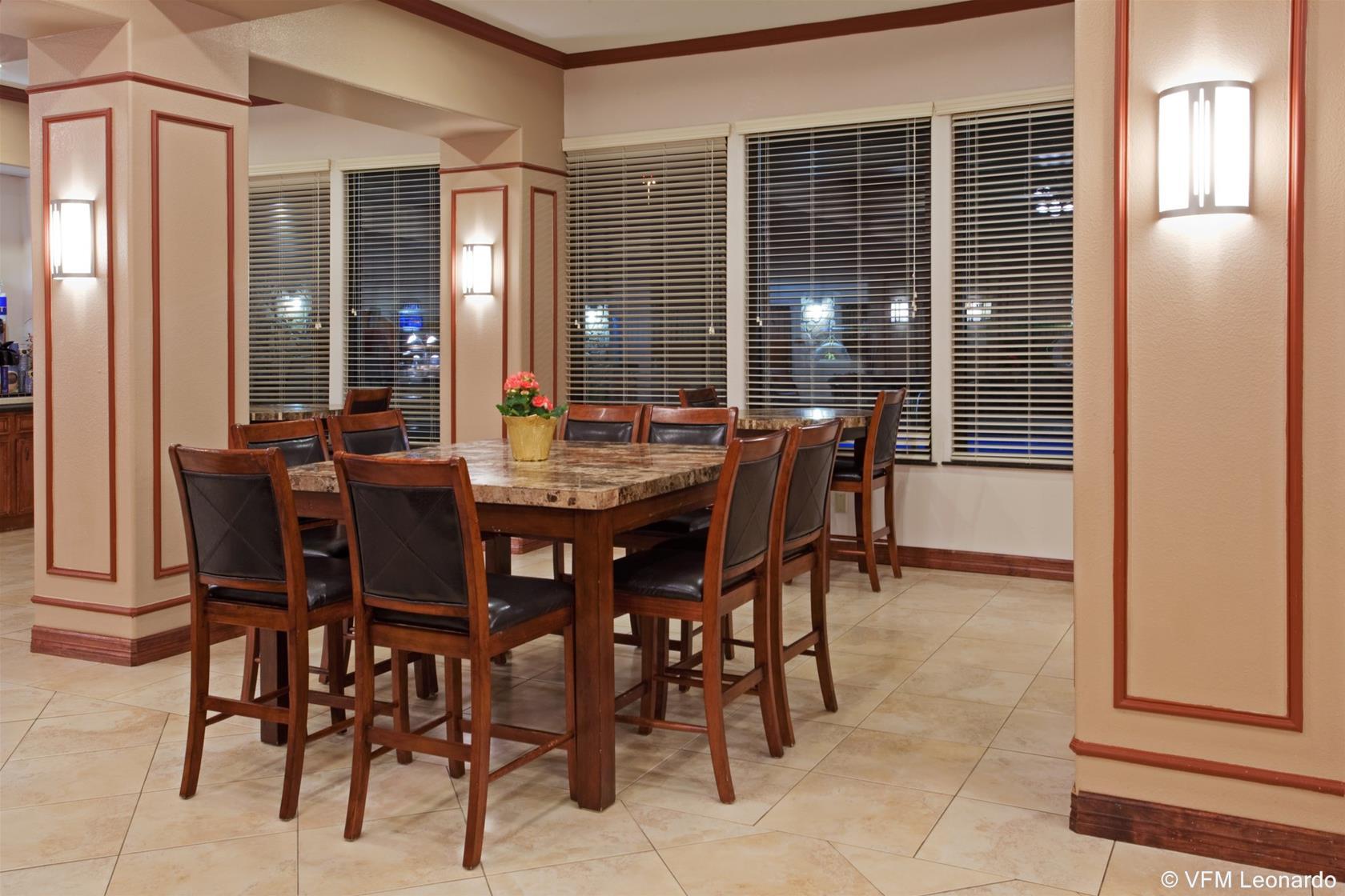 Holiday Inn Express Hotel & Suites Texas City