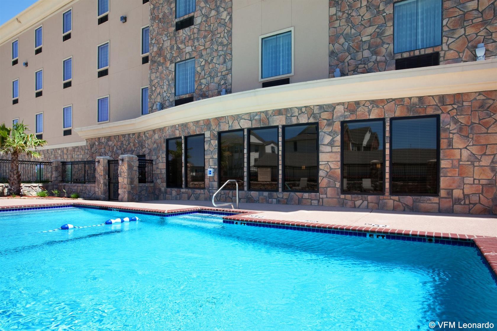 Holiday Inn Express Hotel & Suites Texas City