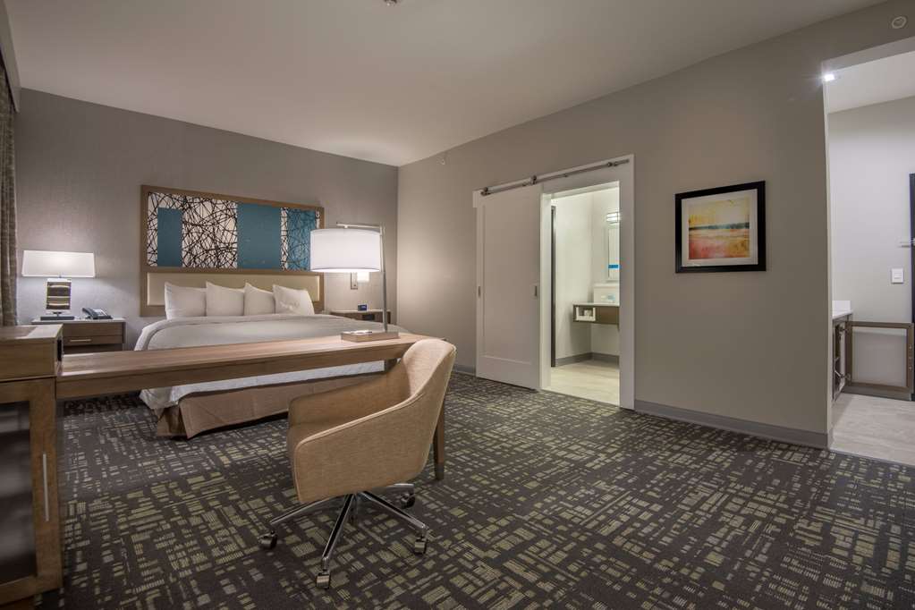 Hampton Inn & Suites Dallas The Colony