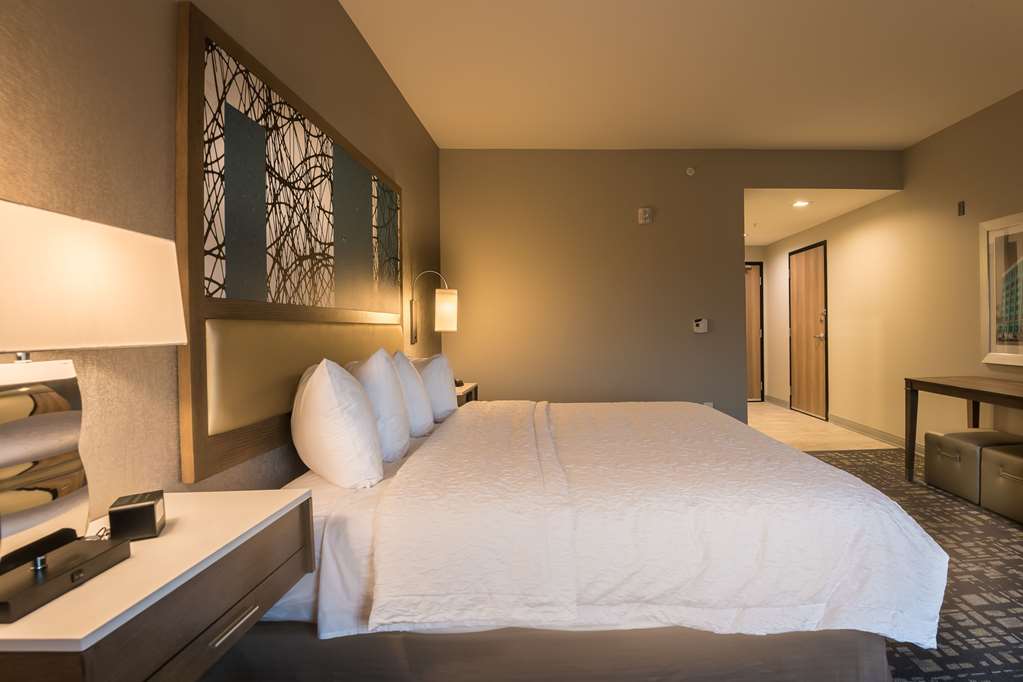 Hampton Inn & Suites Dallas The Colony