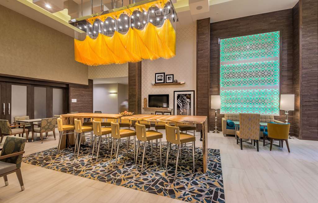 Hampton Inn & Suites Dallas The Colony