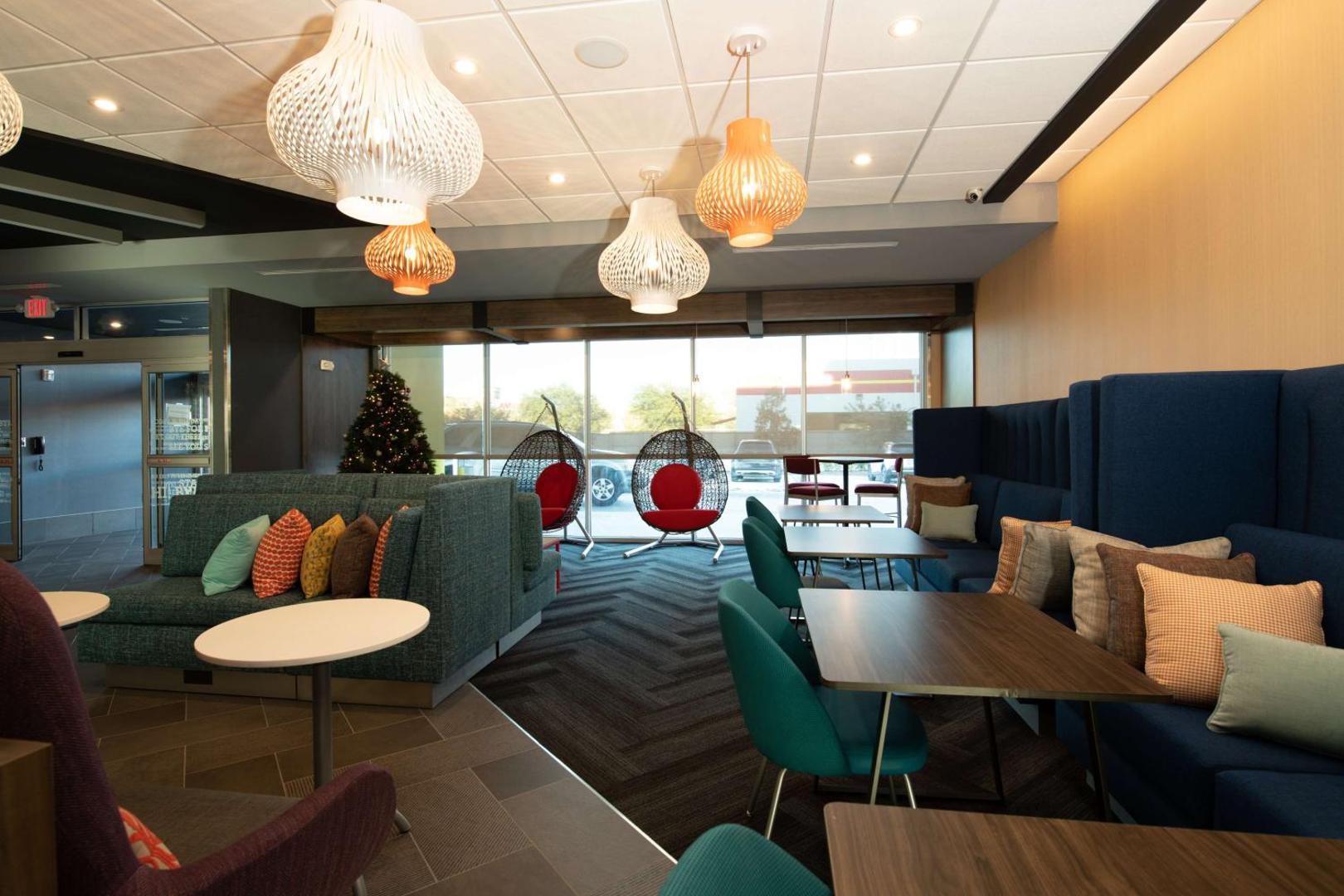 Tru by Hilton The Colony Dallas