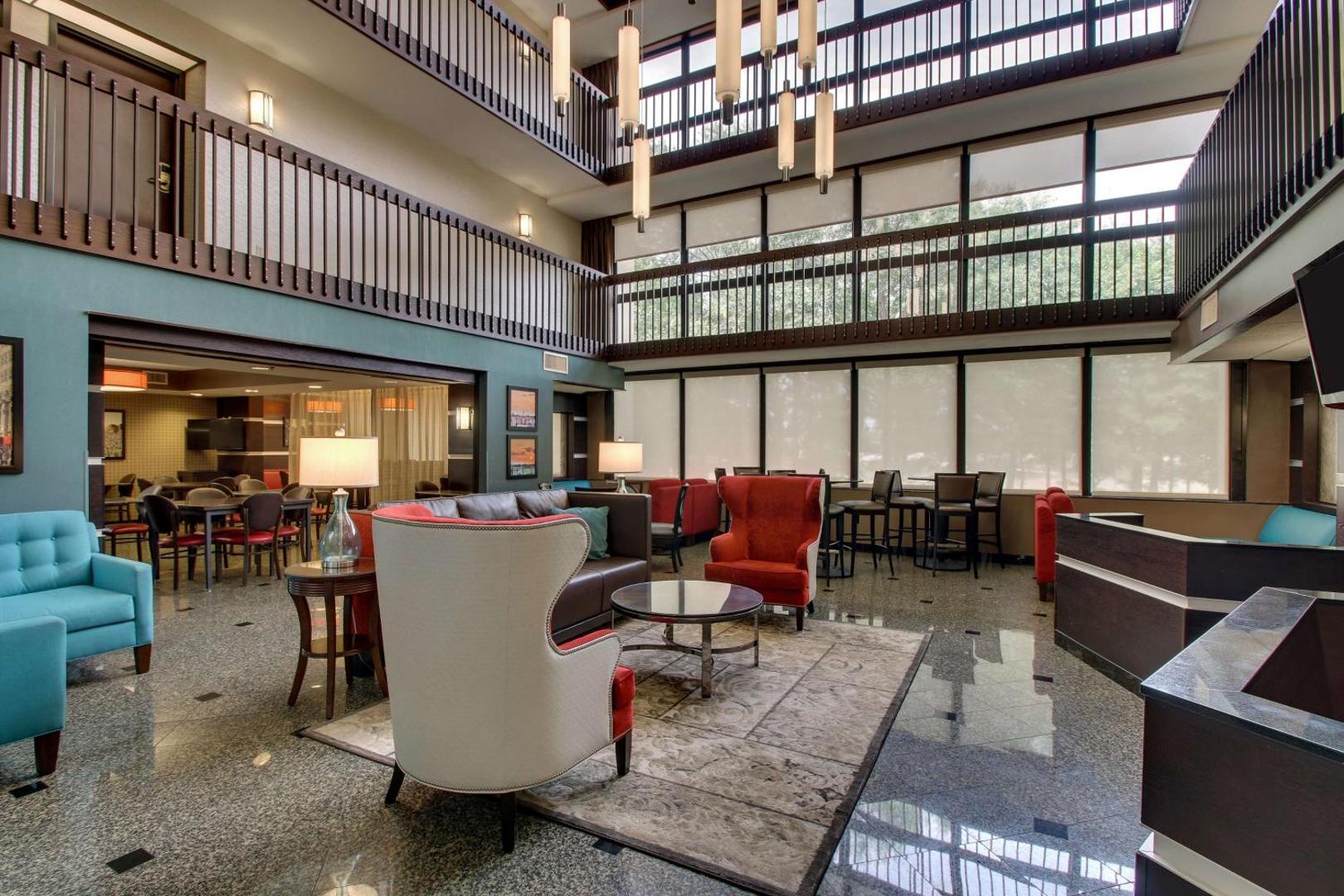 Heritage Inn & Suites The Woodlands, Trademark by Wyndham