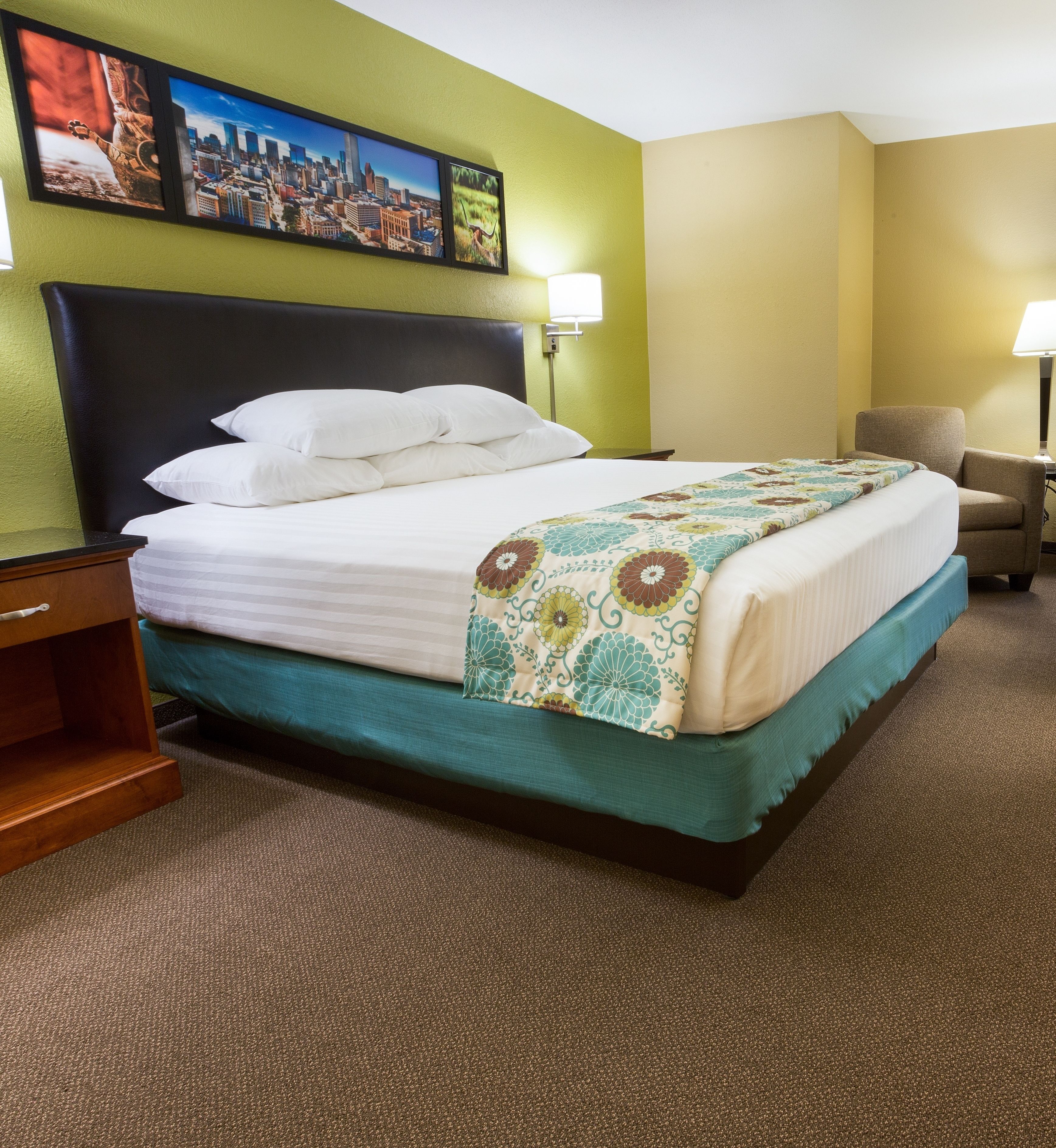 Heritage Inn & Suites The Woodlands, Trademark by Wyndham