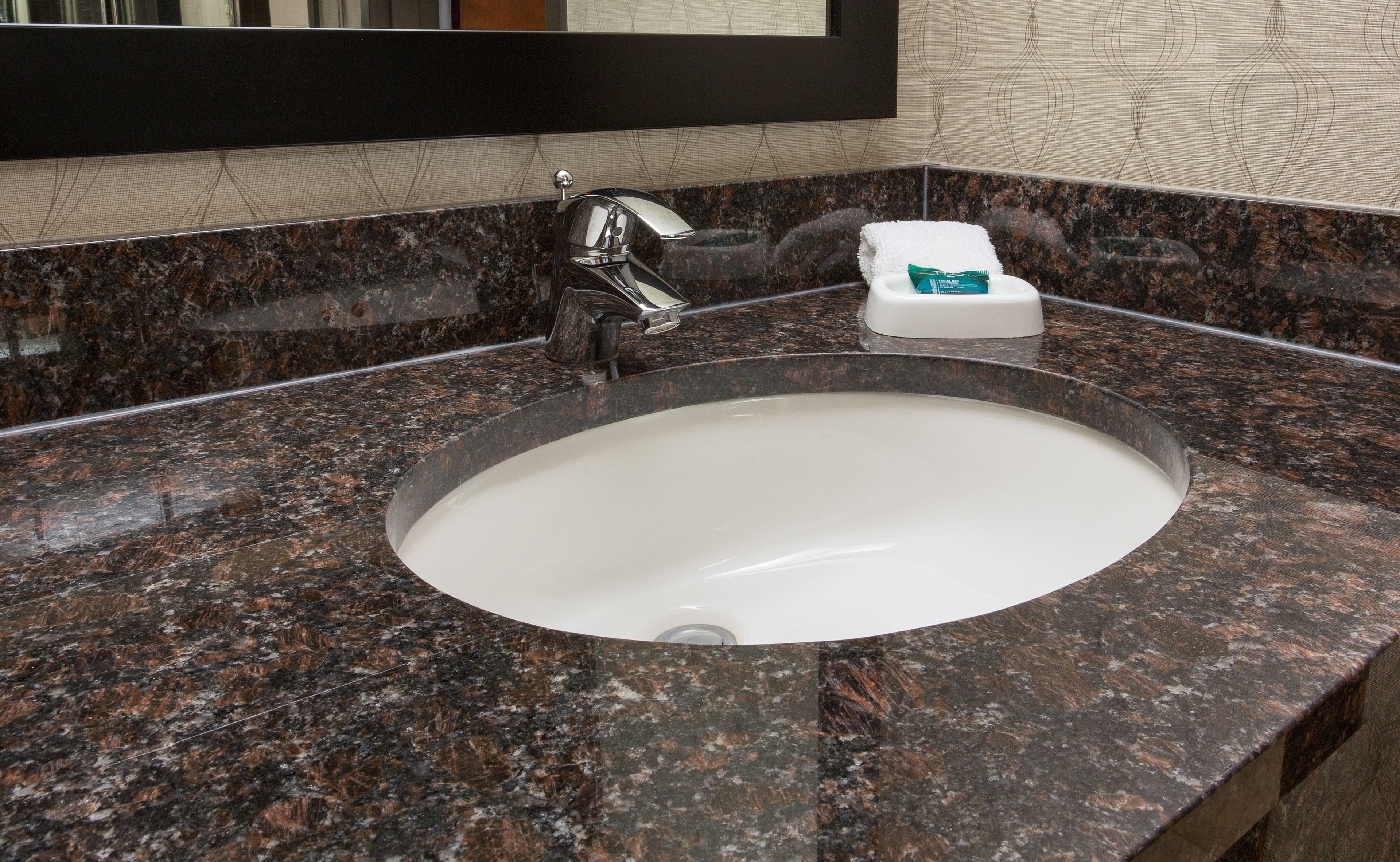 Heritage Inn & Suites The Woodlands, Trademark by Wyndham