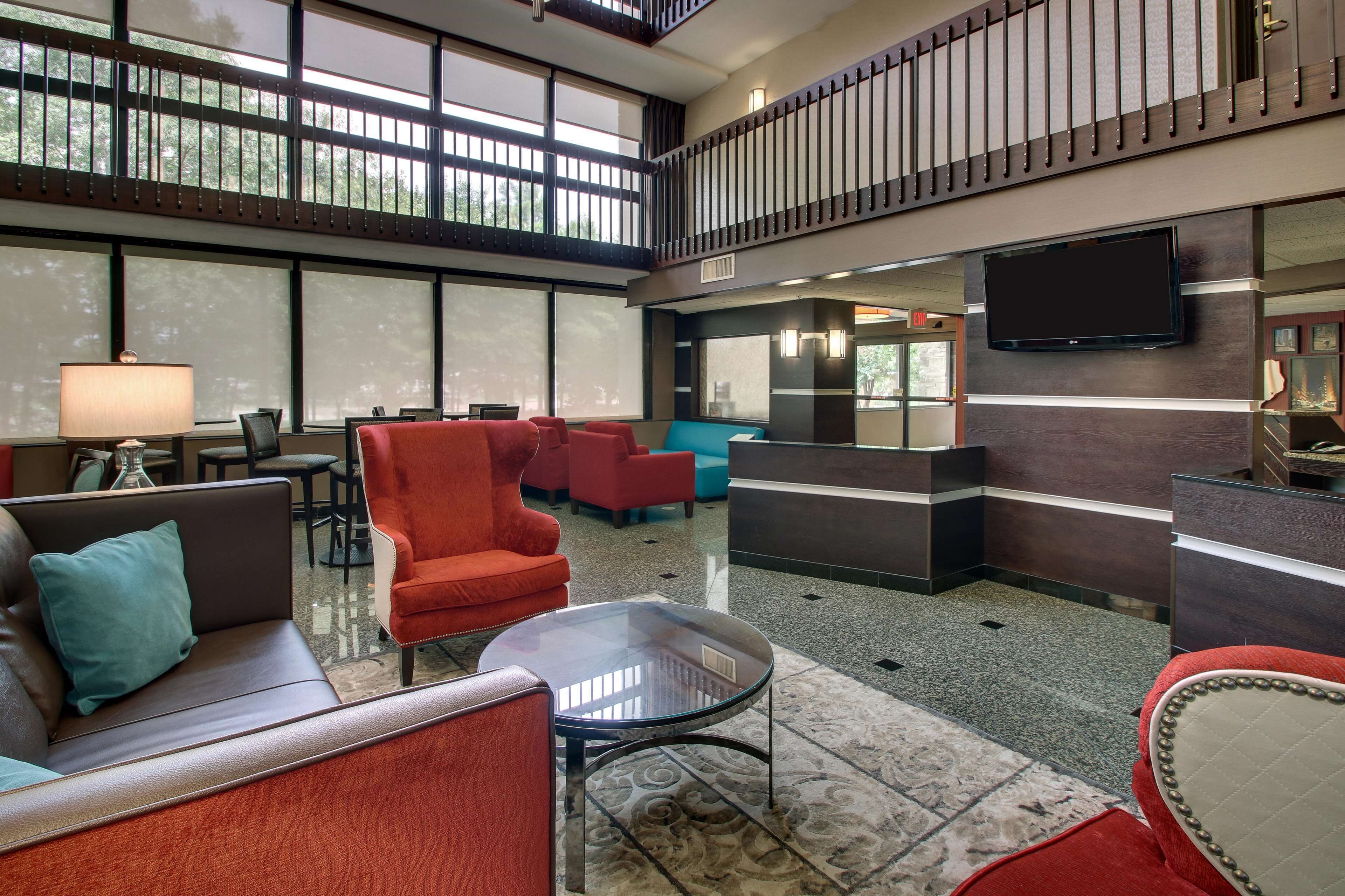 Heritage Inn & Suites The Woodlands, Trademark by Wyndham