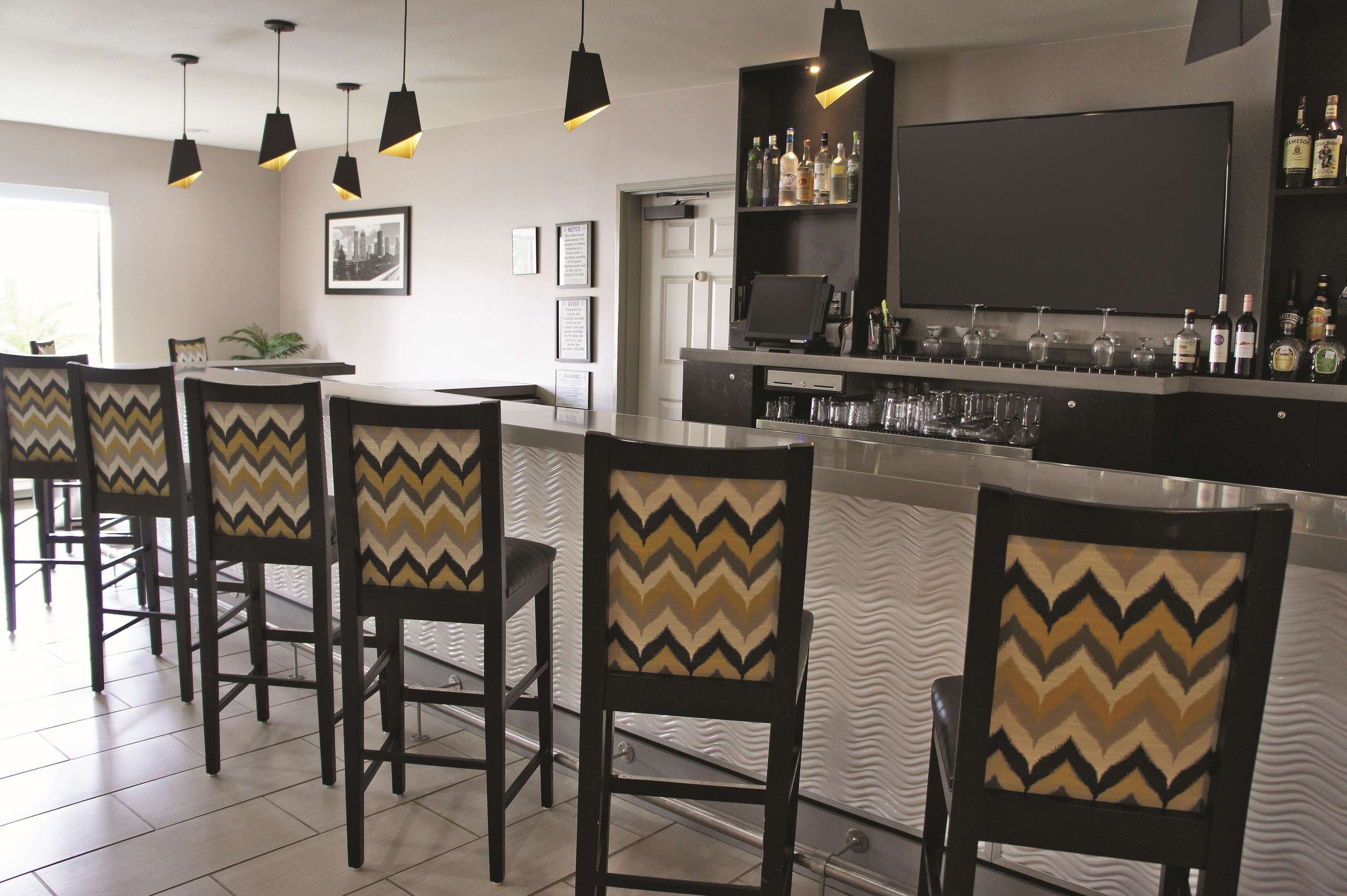 La Quinta Inn & Suites by Wyndham The Woodlands/Spring