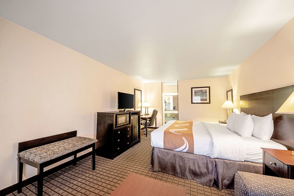 Quality Inn