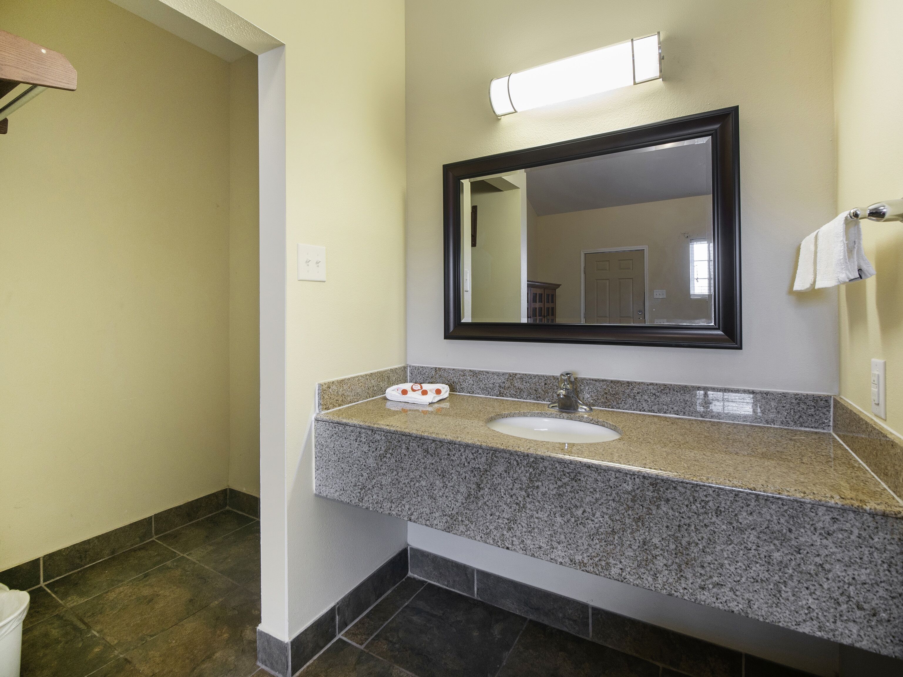 Hotel Three Rivers TX Hwy 72 by OYO Rooms