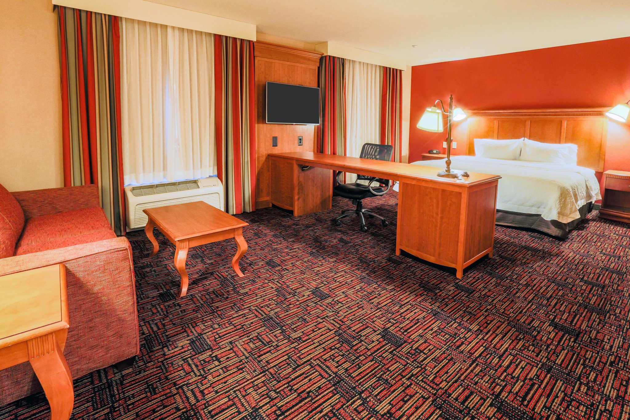 Hampton Inn & Suites Tomball