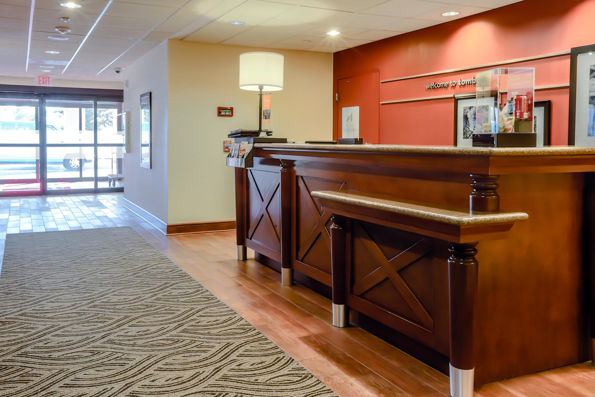 Hampton Inn & Suites Tomball