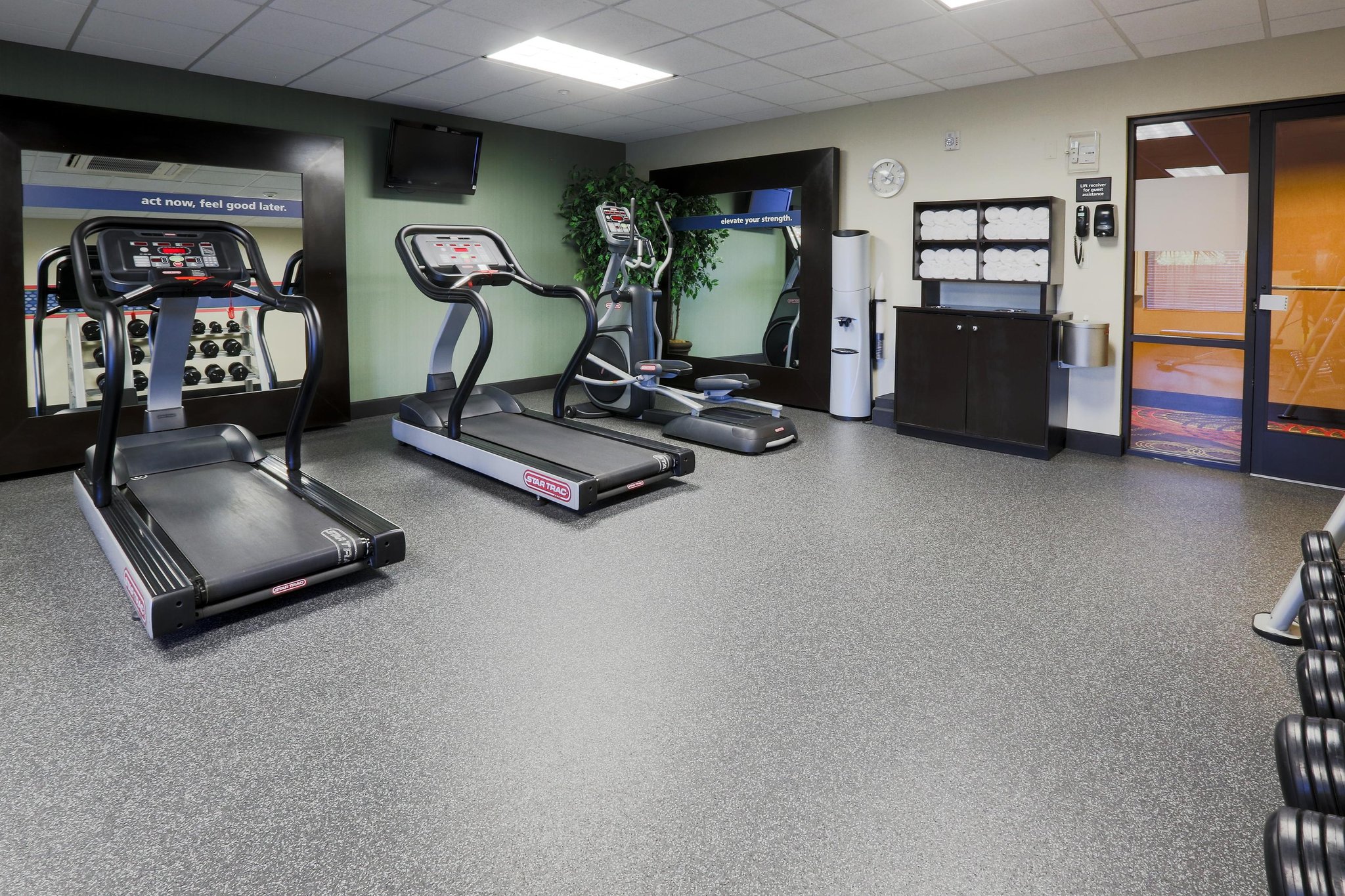 Hampton Inn & Suites Tomball