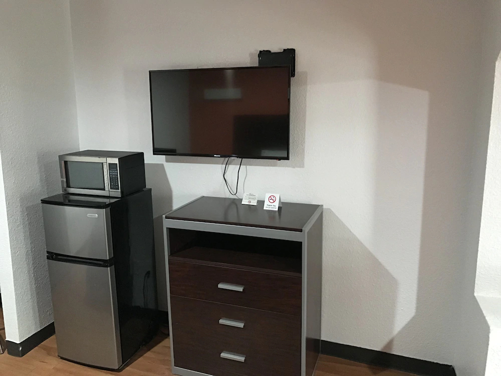 Express Inn Tomball