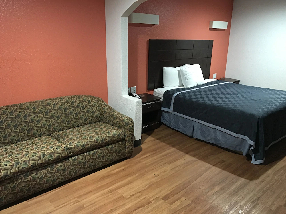 Express Inn Tomball