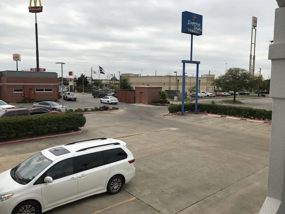 Express Inn Tomball