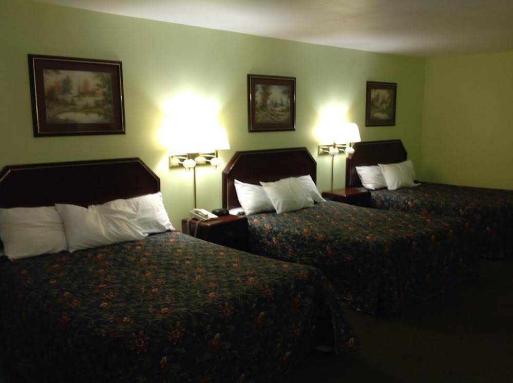 Executive Inn