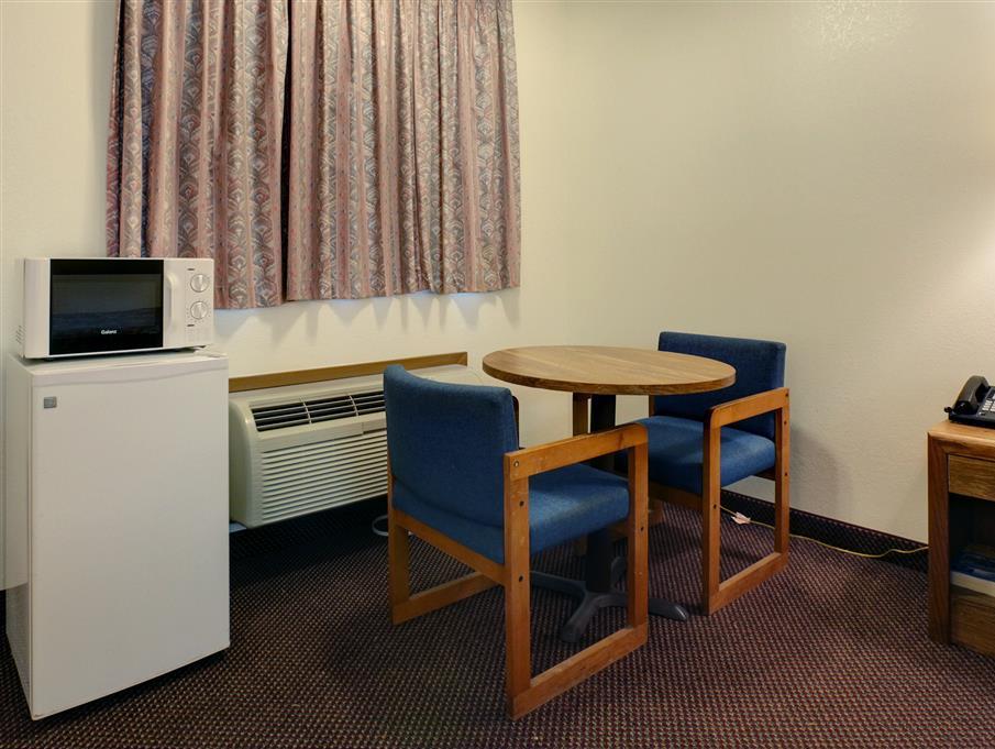 Americas Best Value Inn Tyler/Winona
