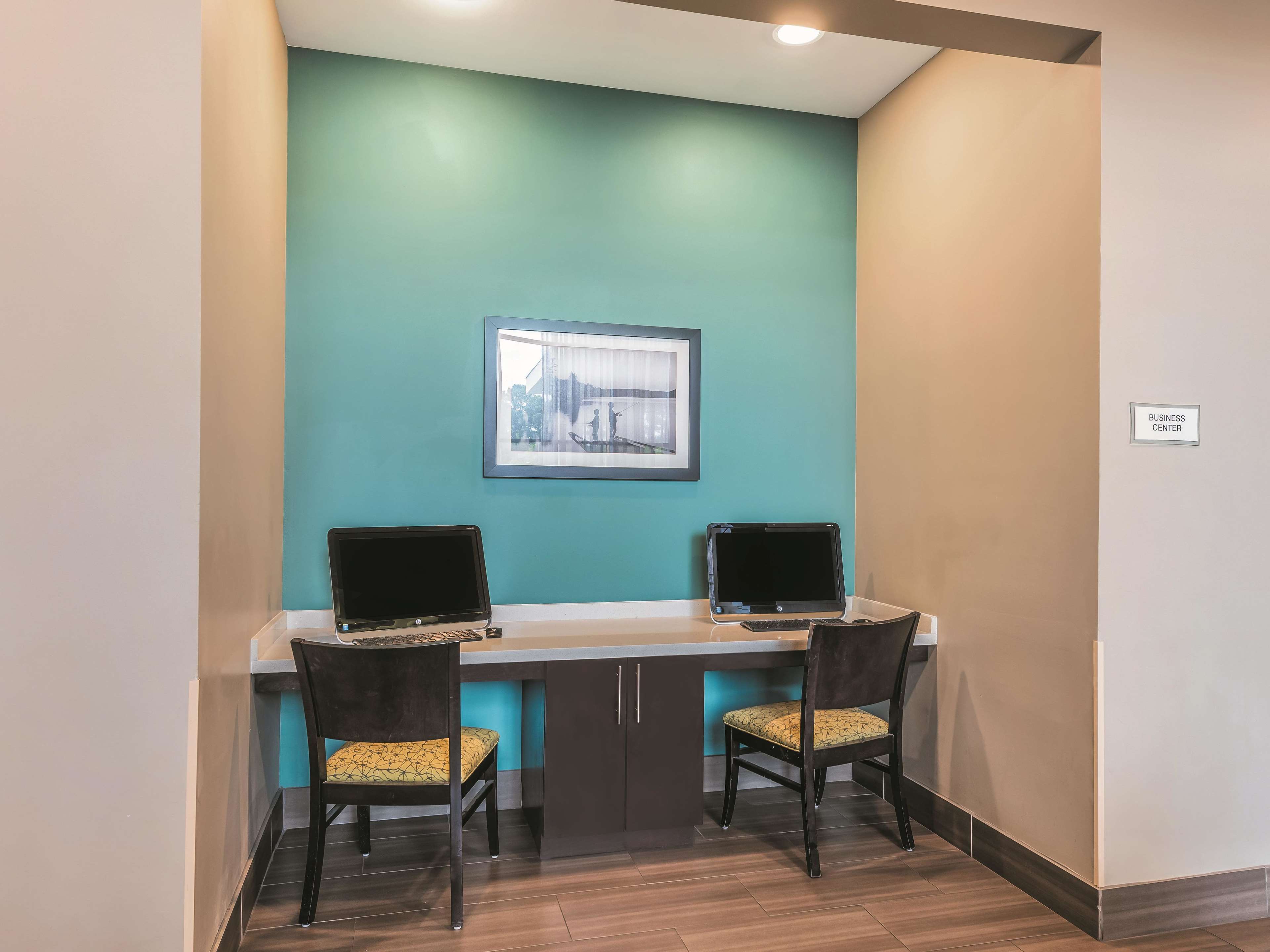 La Quinta Inn & Suites by Wyndham Tyler - University Area