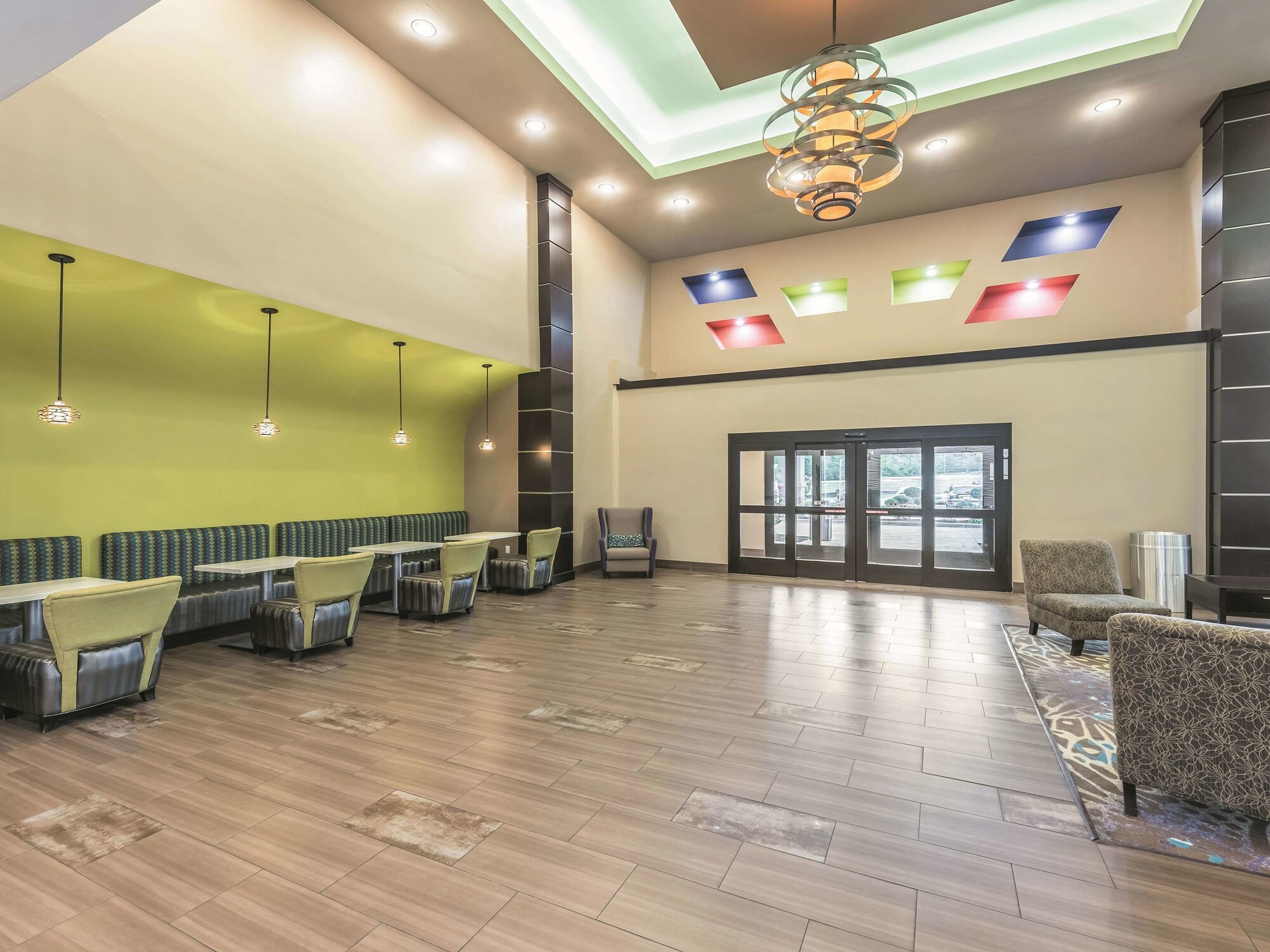 La Quinta Inn & Suites by Wyndham Tyler - University Area