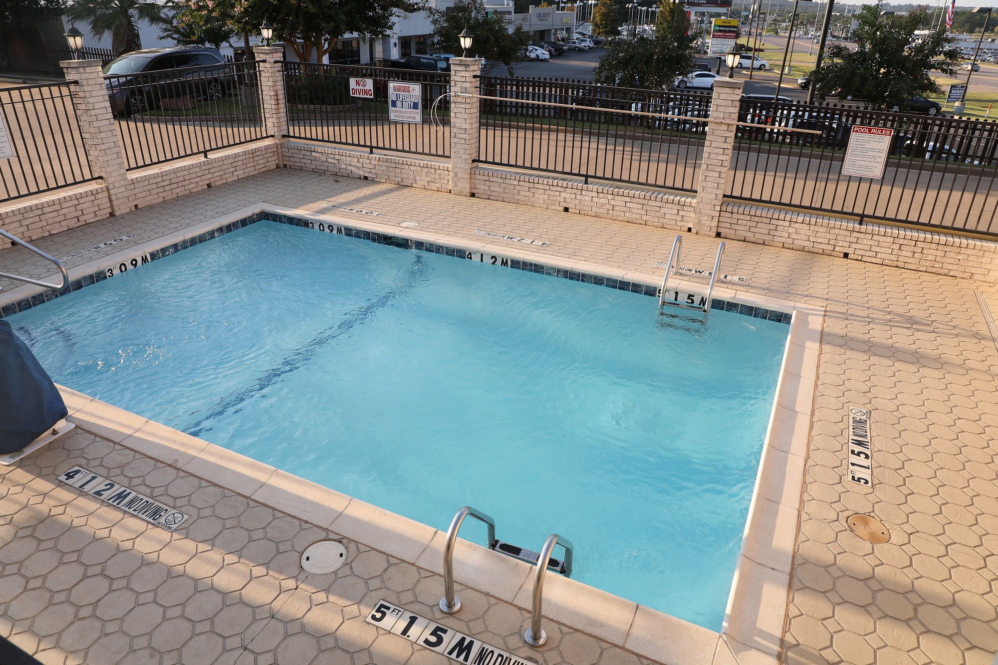 Motel 6 Tyler, TX