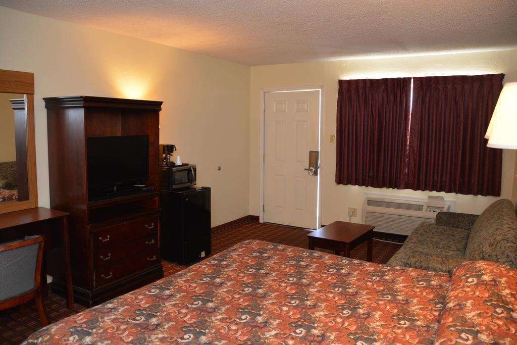 Inn of Uvalde