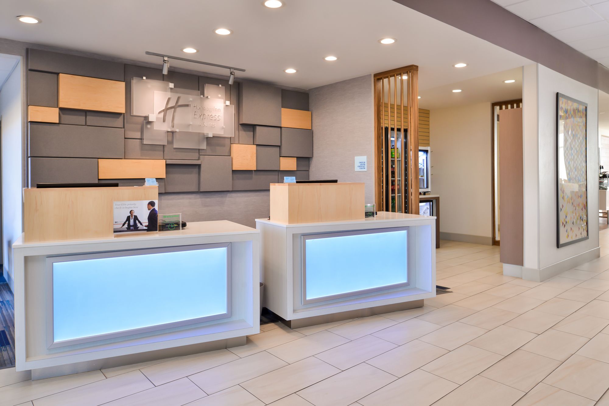 Holiday Inn Express & Suites Van Horn