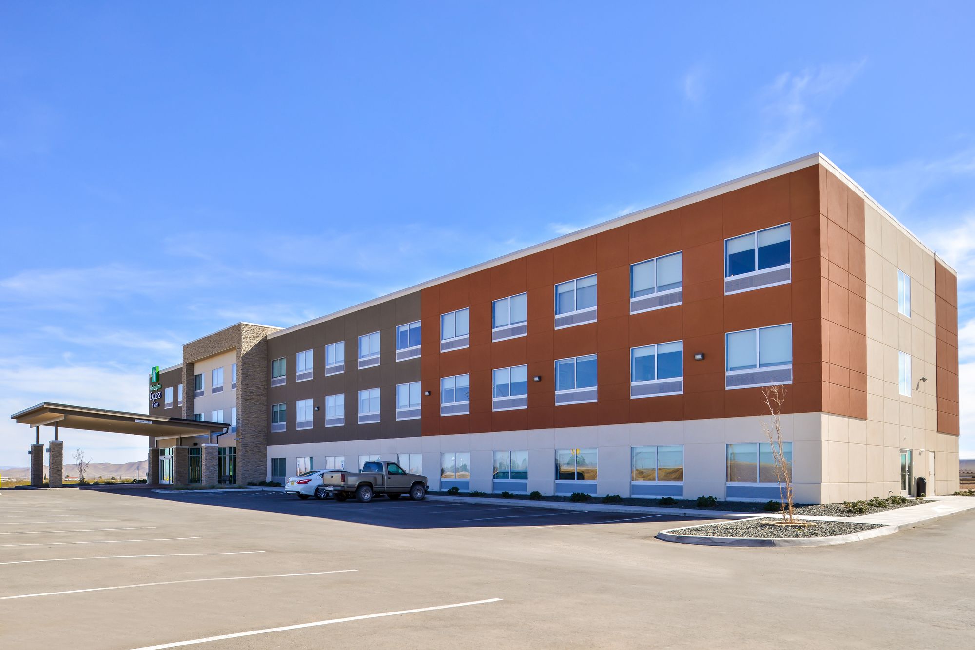 Holiday Inn Express & Suites Van Horn
