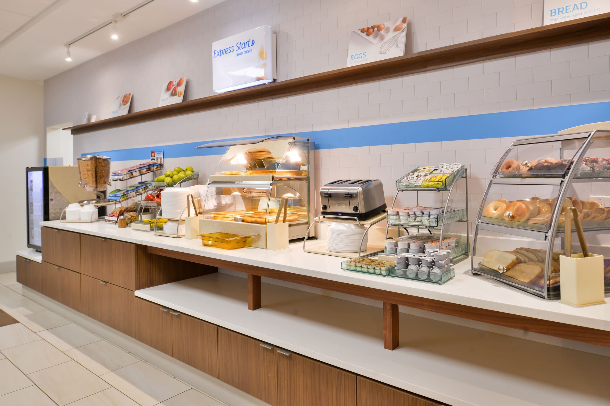 Holiday Inn Express & Suites Van Horn