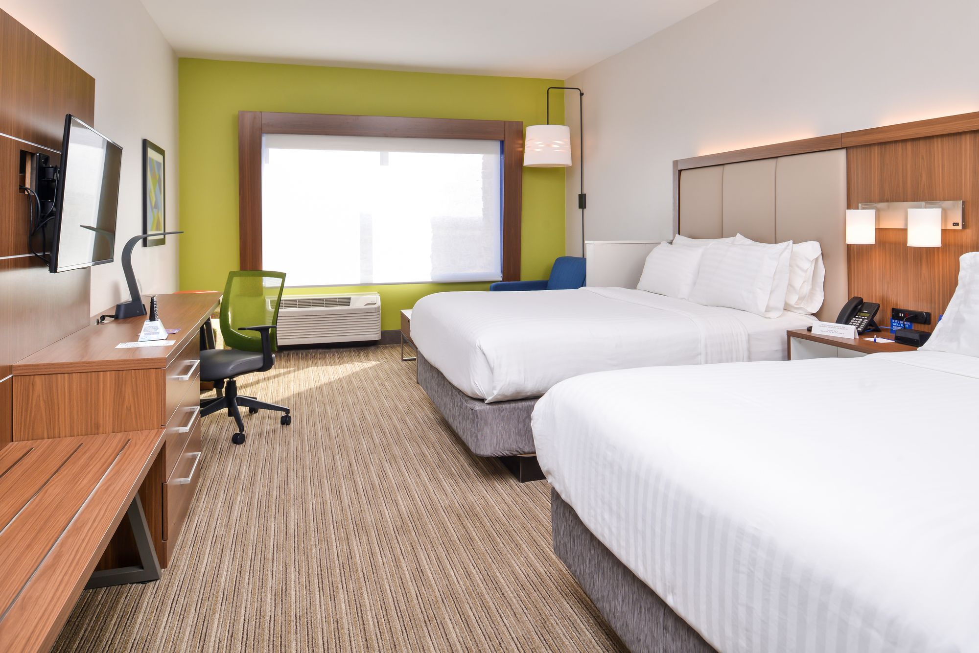 Holiday Inn Express & Suites Van Horn