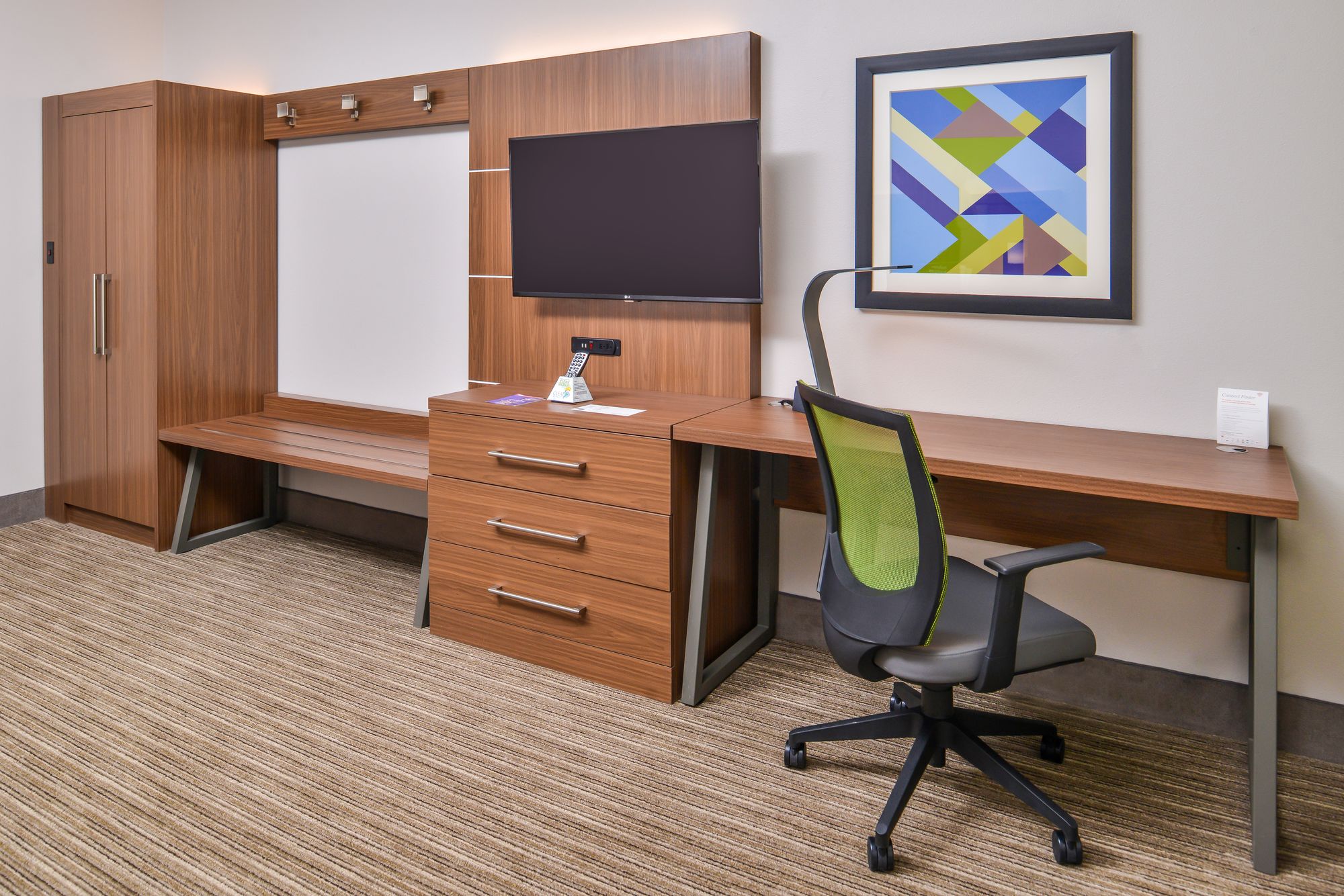 Holiday Inn Express & Suites Van Horn