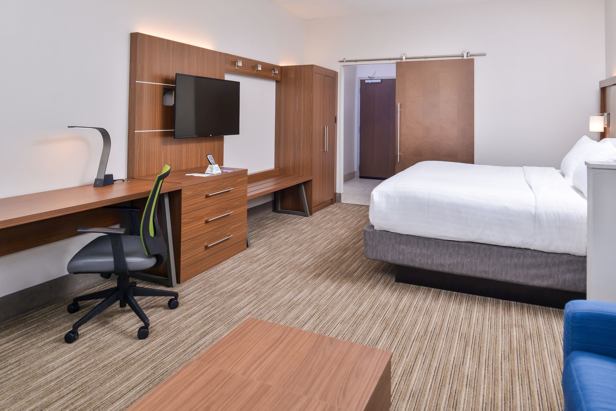 Holiday Inn Express & Suites Van Horn