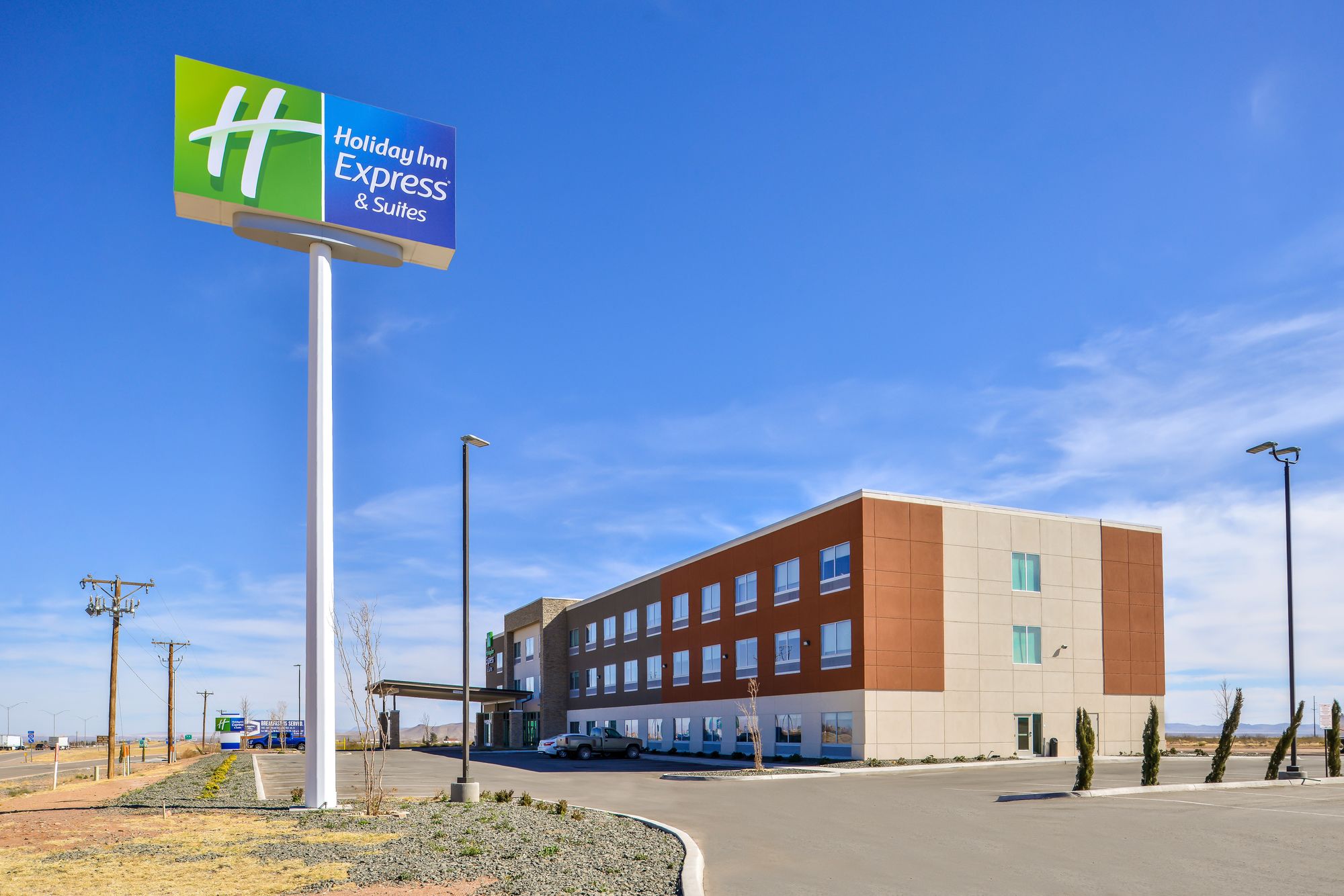 Holiday Inn Express & Suites Van Horn