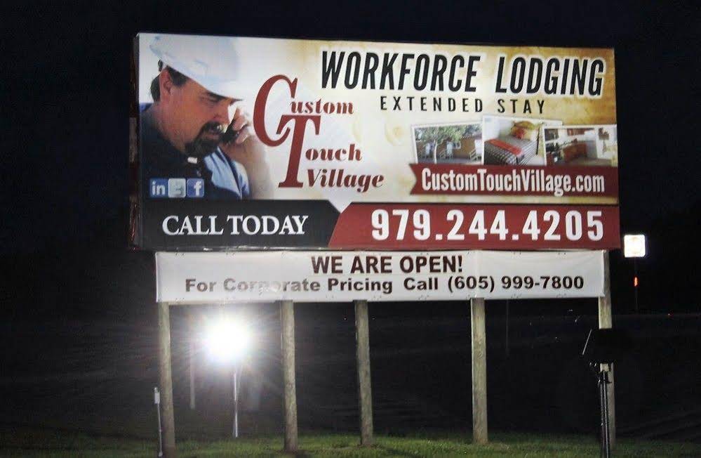 Custom Touch Village Bay City